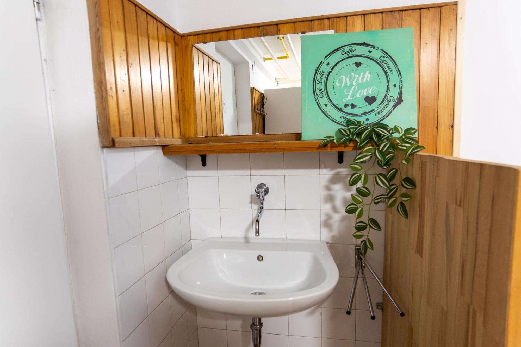 Emona Guesthouse Любляна Екстер'єр фото